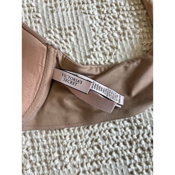 Victoria Secret T-Shirt Bra 32DD Set of Two Racer Back Front Closure - Picture 6 of 10